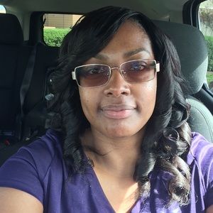 Meet your Posher, Marie